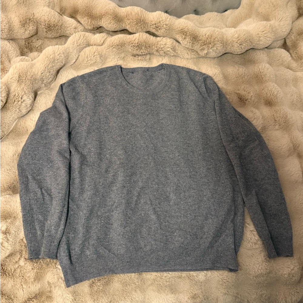 Proper Cloth 100% Scottish Cashmere Men's Grey Sweater